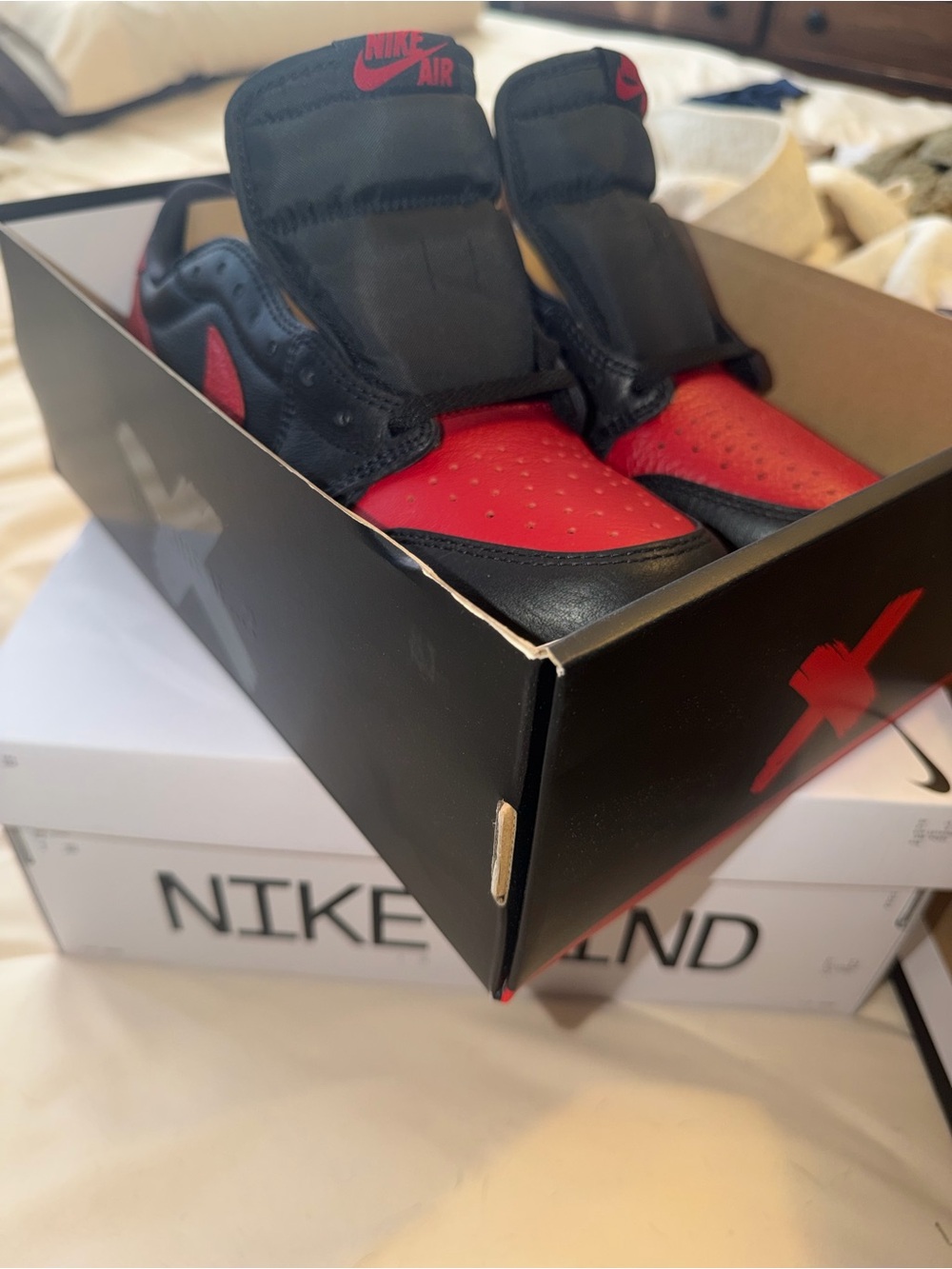 Jordan 1 Low OG “Banned” (Men’s 10.5) - Picture 5 of 8